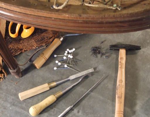 outils de tapissier