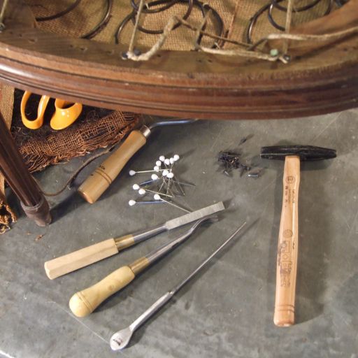 outils de tapissier